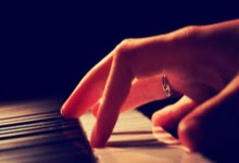 WTA1000迈阿密站女双第二轮：王欣瑜／郑赛赛2-0淘汰本土组合晋级.